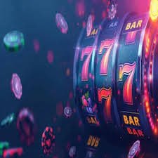 Filipino players enjoying mobile sports and casino games on free bonus
